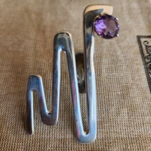 Size 8 Custom AMEYSTH Ring ♡ "Heart Best"